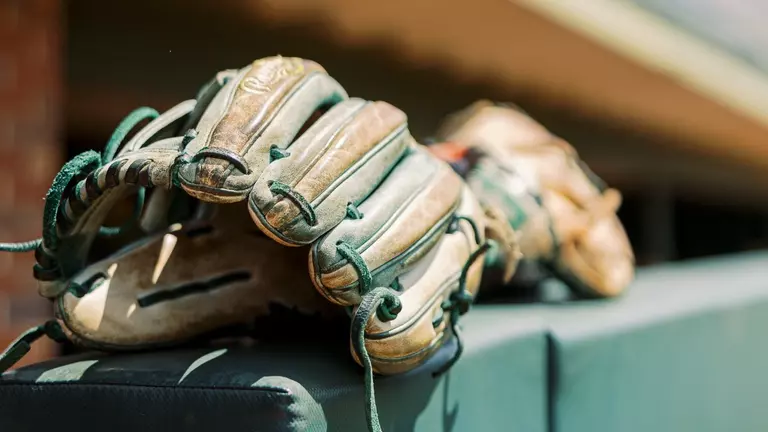 Frazier, Valbak named to 2023 C-USA Academic Team