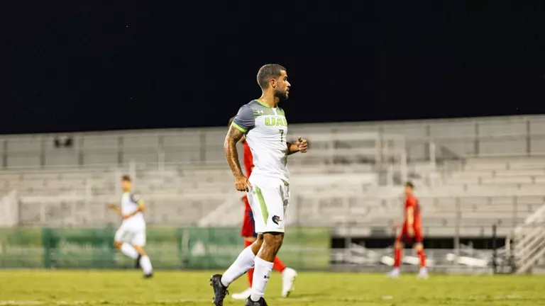 Men’s Soccer Ties Temple