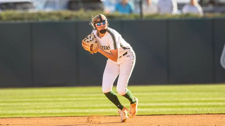 Softball Falls to Auburn 9-0