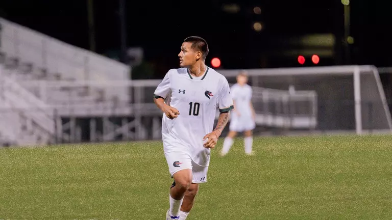 Calderon Scores Late to Give Men’s Soccer Win Over Georgia State