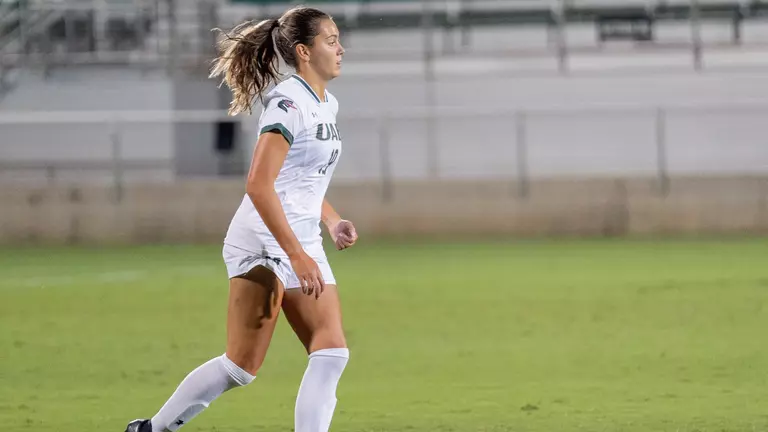 Women’s Soccer Falls at Rice