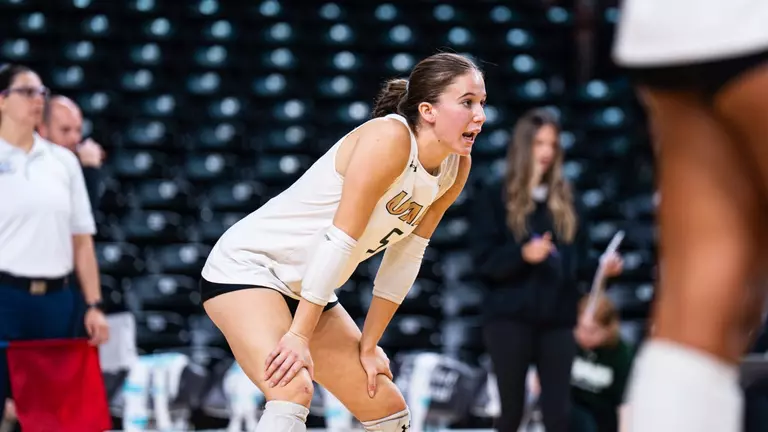 Volleyball Welcomes Tulane, Tulsa to Bartow