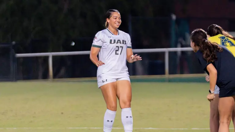 UAB Hosts Temple on Thursday