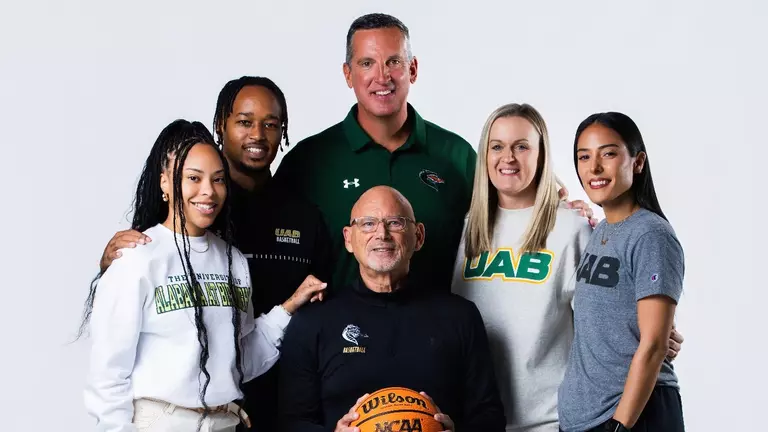 Women’s Basketball Adds Three on Signing Day