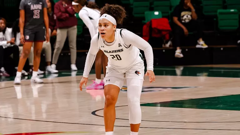 Women’s Basketball Falls at Southern Miss