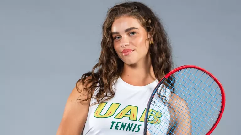 Women’s Tennis Hosts Minnesota on Saturday