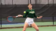 Women’s Tennis Falls 4-0 at No. 40 Charlotte