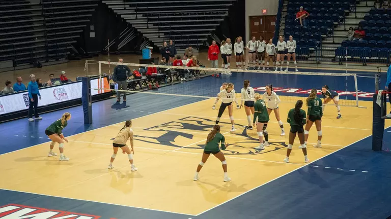 Blazers Fall to Samford in Weekend Finale