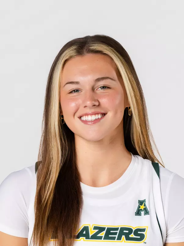 Cali Smallwood