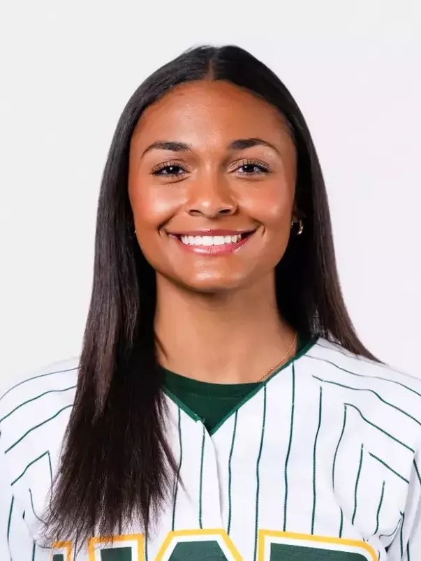 Zaylen Tucker Head Shot