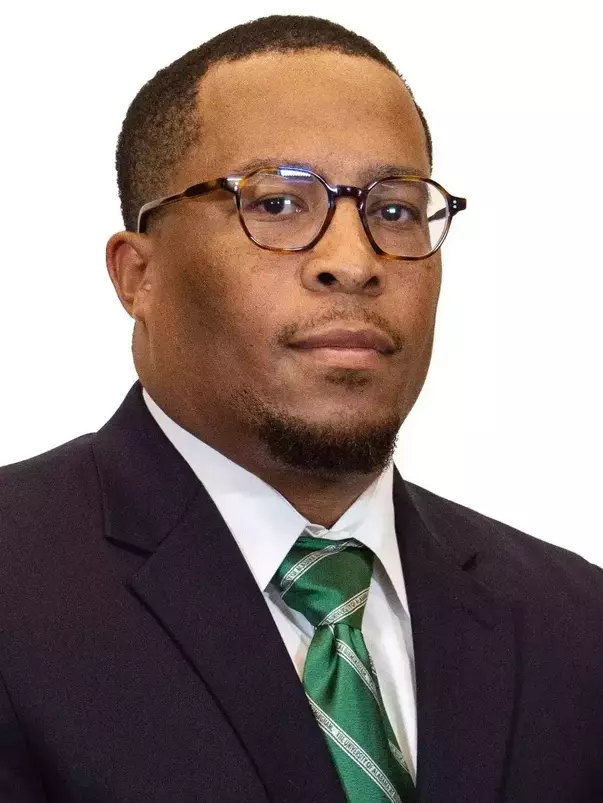 Lionel Stokes