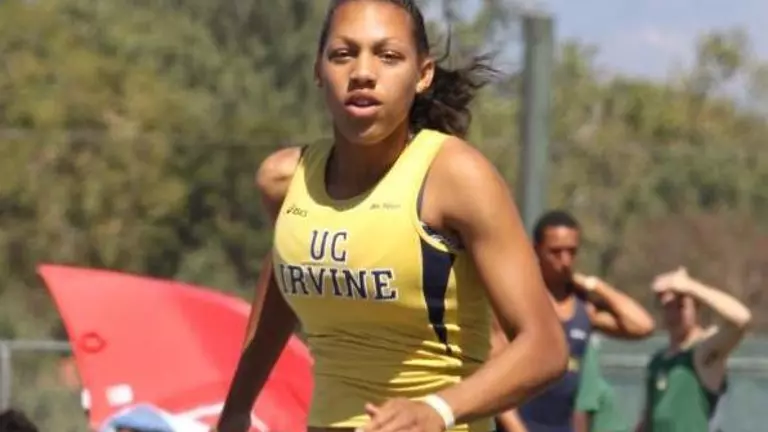 Ericka Nowell Leads UC Irvine at Bronco Invitational