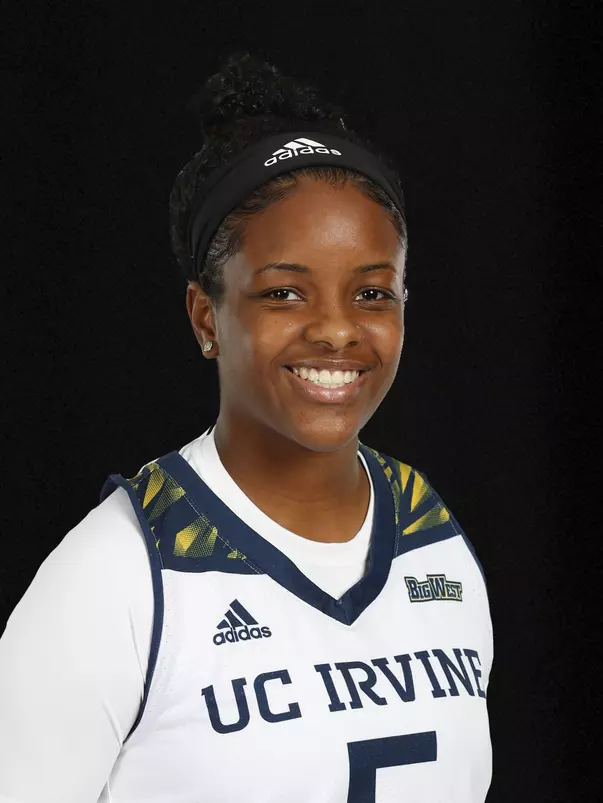 brooke-bayman-2018-wbb-mug