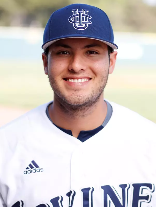 castro-jacob-2019-uci-bsb-headshot