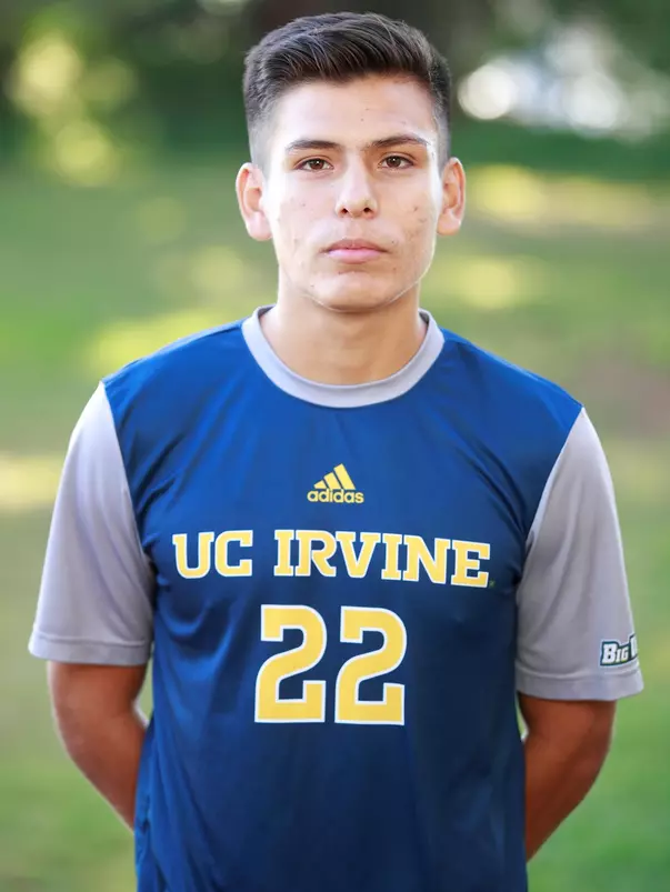 acosta-manny-uci-msoc-2018-headshot