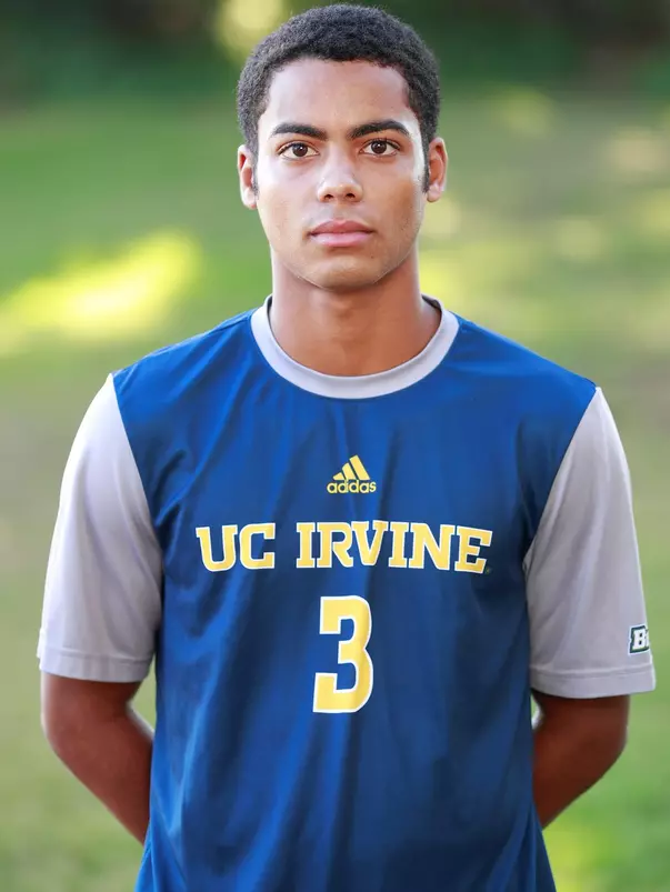 bond-flasza-uci-msoc-2018-headshot
