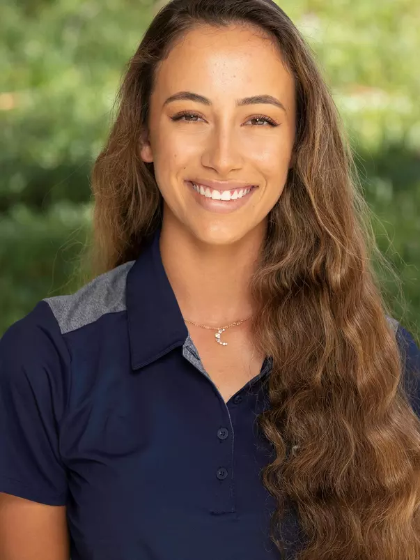 Olivia-Canales-WGolf-2019-20