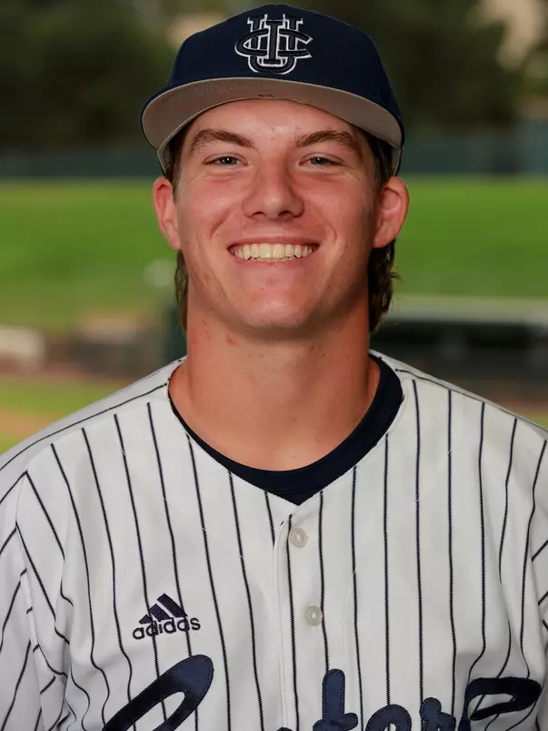 braden-murphy-uci-bsb-2020-headshot