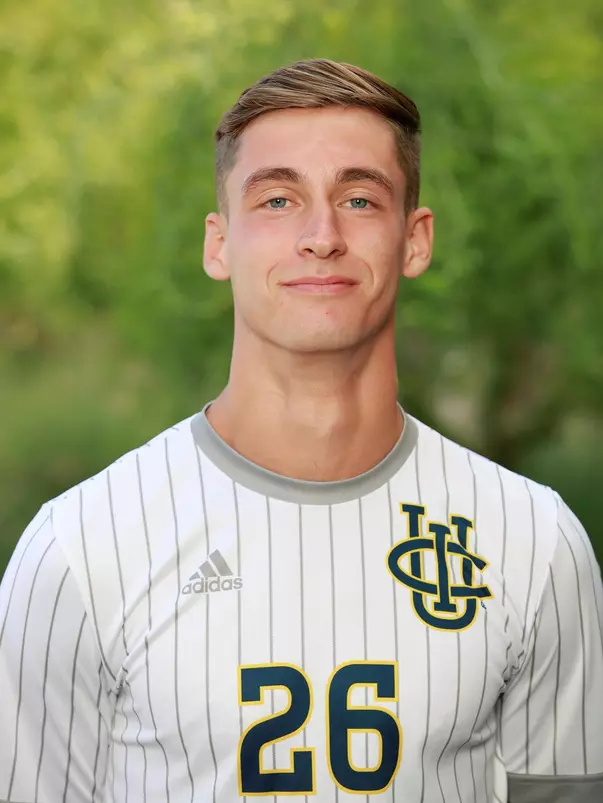 adler-axel-uci-msoc-2019-headshot