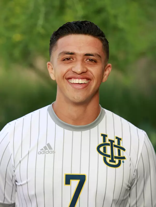 gutierrez-christian-uci-msoc-2019-headshot
