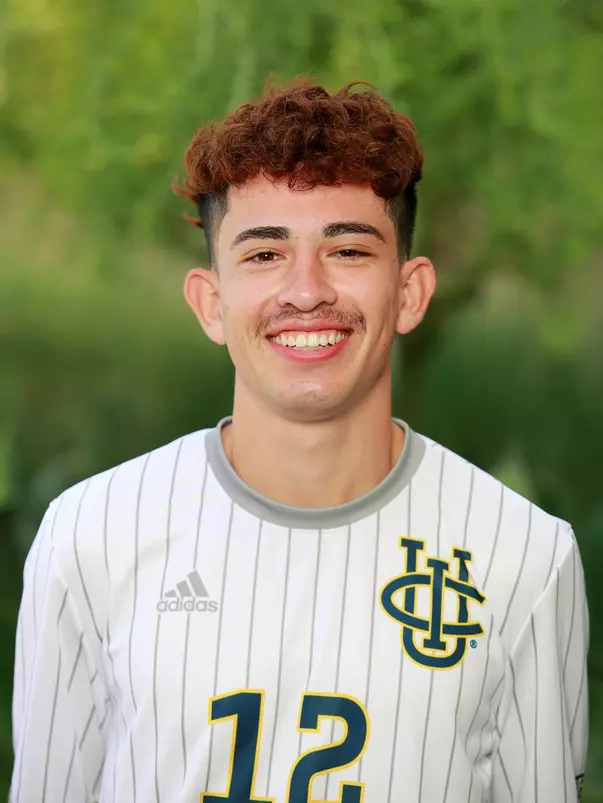 ibarra-ricardo-uci-msoc-2019-headshot