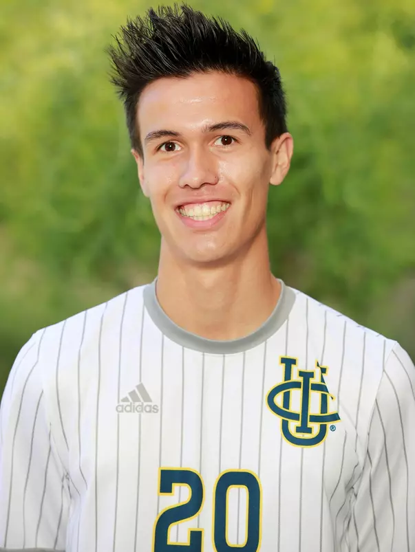 neumetzler-kelvin-uci-msoc-2019-headshot