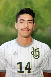 quezada-alvaro-uci-msoc-2019-headshot