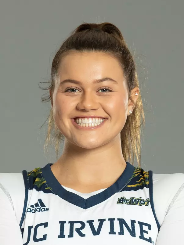 catherine-swanson-2020-wbb-mug