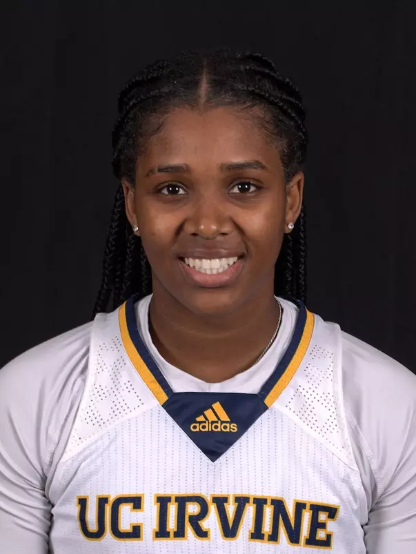 chloe-webb-wbb-2021-mug