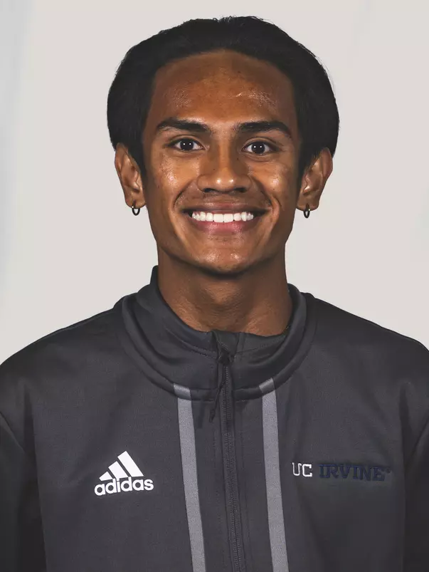 reyes-mtrack-2022-mug