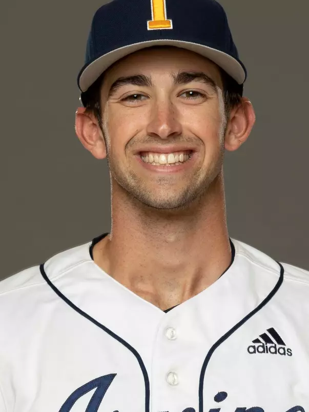 shaun-montoya-uci-bsb-2021-headshot