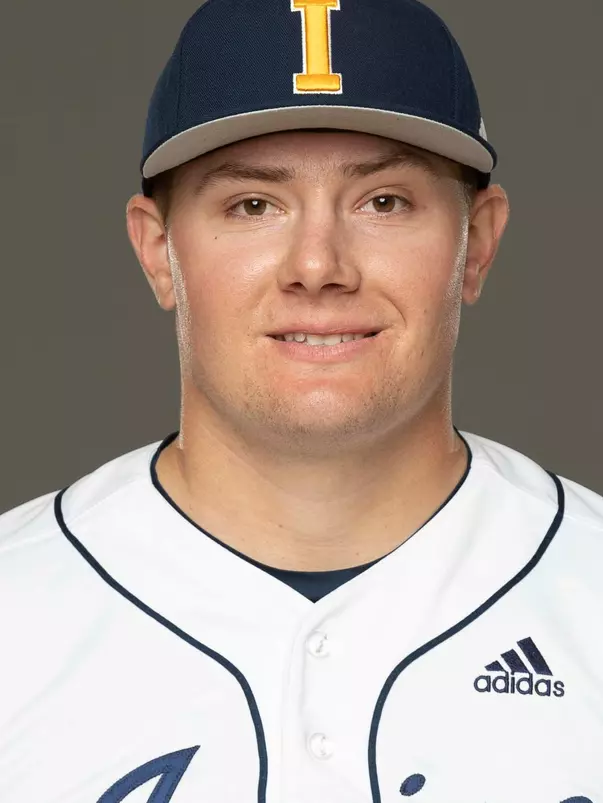 casey-slattery-uci-bsb-2021-headshot