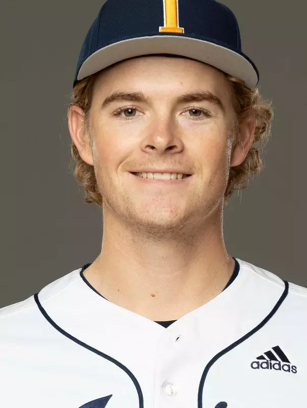 cole-van-den-helder-uci-bsb-2021-headshot