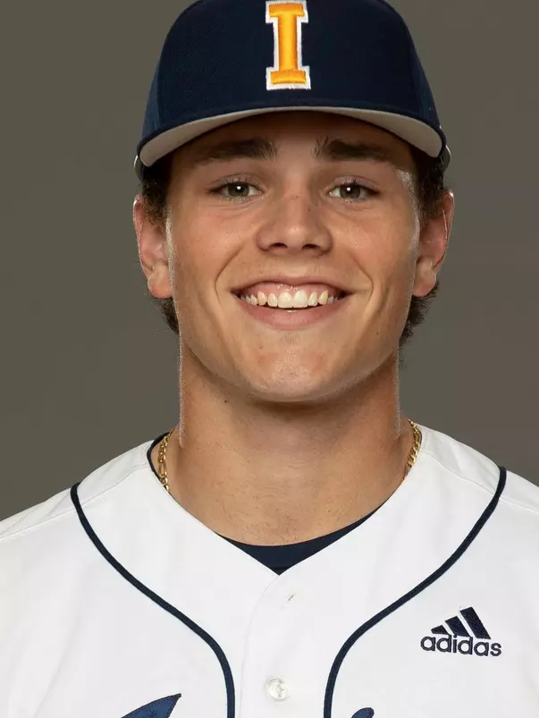 justin-torres-uci-bsb-2021-headshot