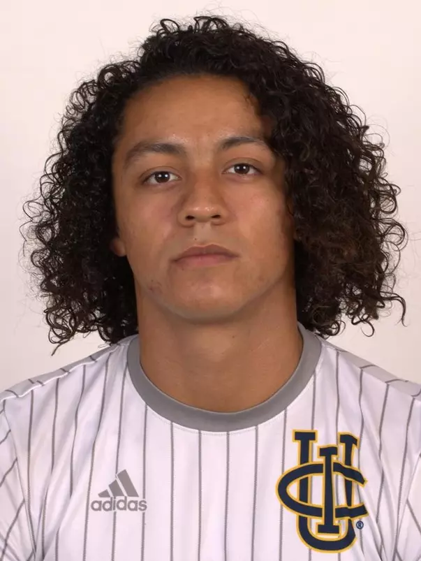 rafael-espinoza-uci-msoc-2021-headshot