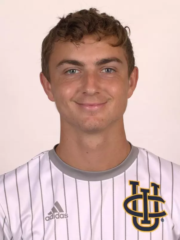jake-means-uci-msoc-2021-headshot