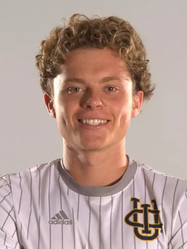 noah-clarkson-uci-msoc-2021-headshot