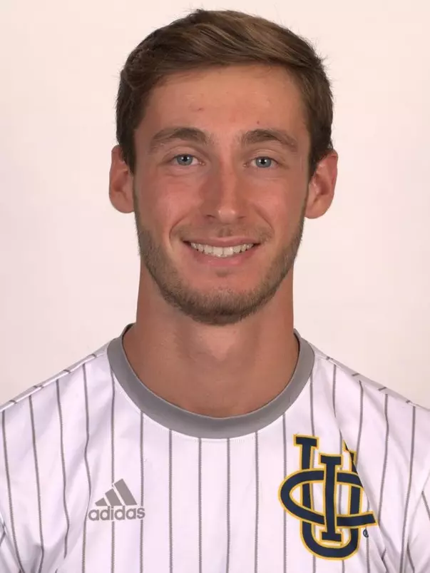 axel-adler-uci-msoc-2021-headshot