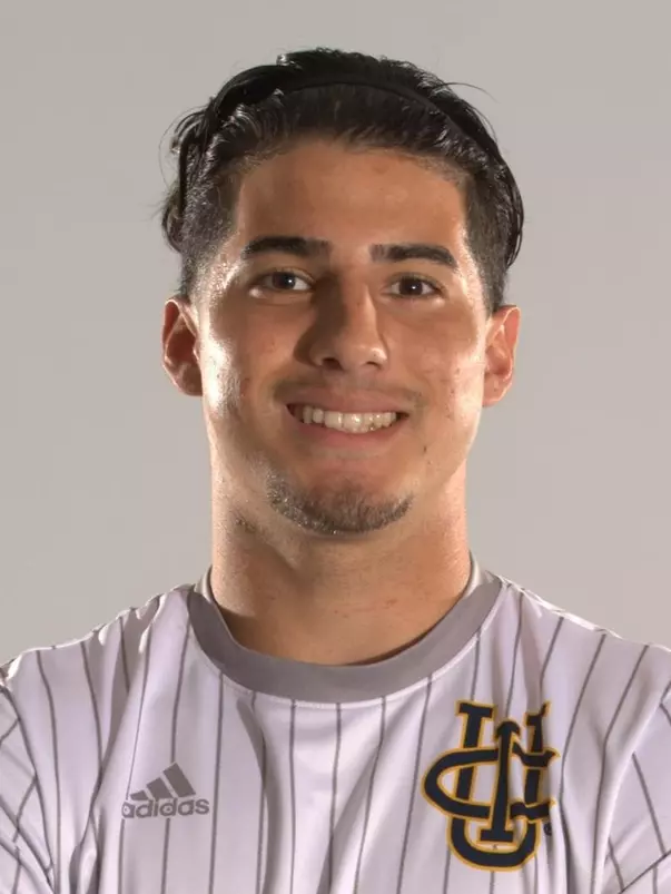 eddy-berumen-uci-msoc-2021-headshot