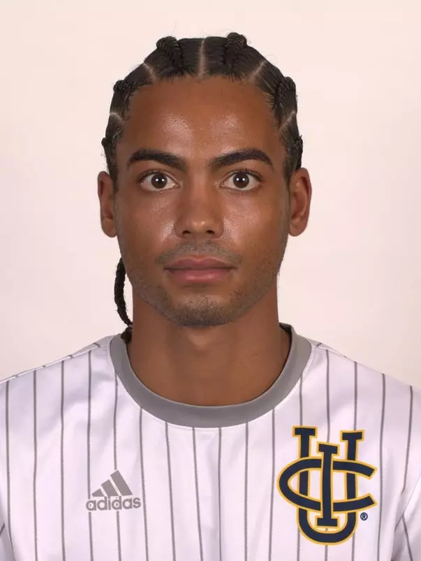 christian-bondflasza-uci-msoc-2021-headshot