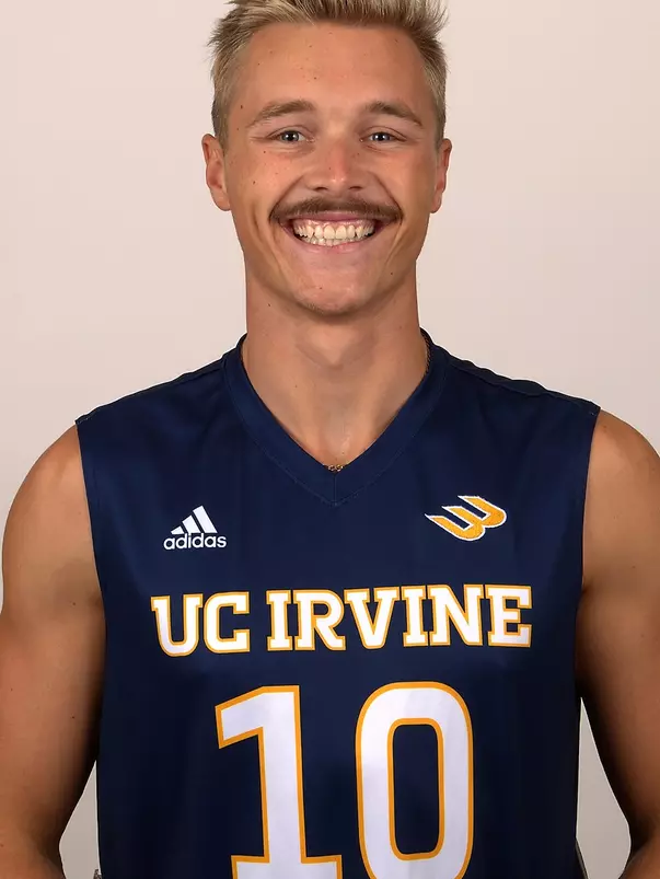 CADE MARTIN