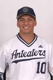 jonathon-hernandez-uci-bsb-2022-headshot