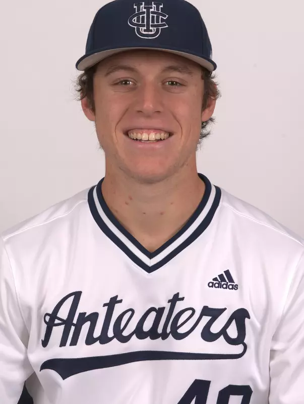 blake-penso-uci-bsb-2022-headshot