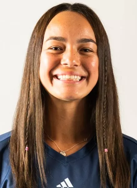 tati-fung-uci-wsoc-2022-headshot