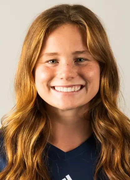 kiera-smeenge-uci-wsoc-2022-headshot