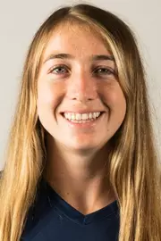 amber-huff-uci-wsoc-2022-headshot