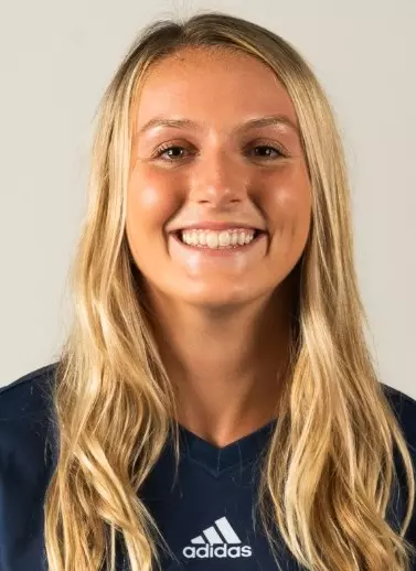 lilli-rask-uci-wsoc-2022-headshot