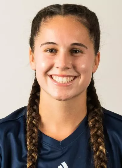 halli-stewart-uci-wsoc-2022-headshot
