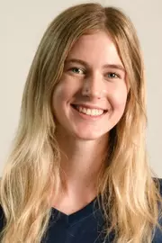 anika-osborne-uci-wsoc-2022-headshot