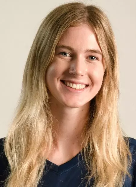 anika-osborne-uci-wsoc-2022-headshot